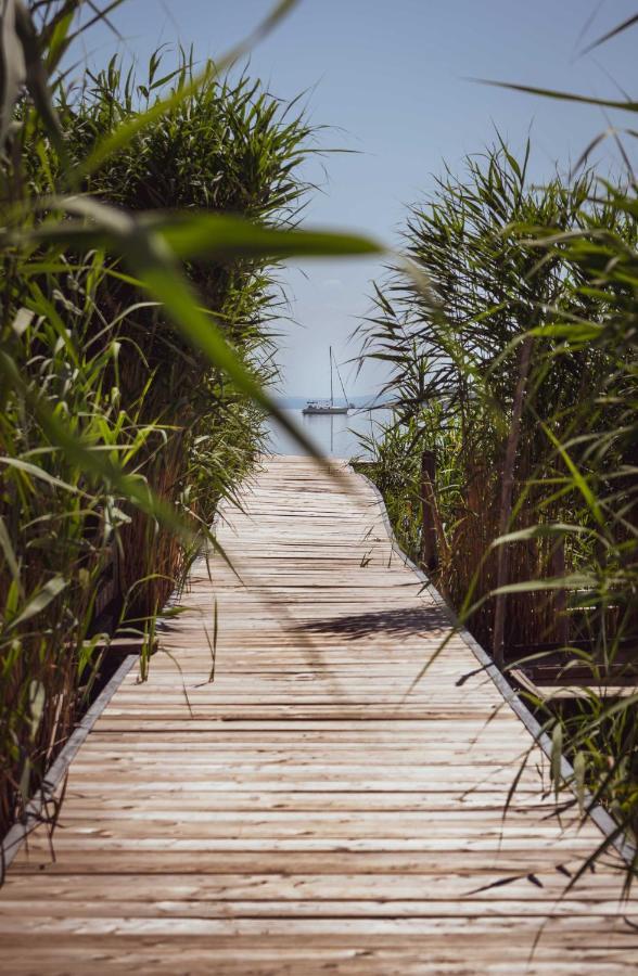 Fuzliget2- Skiff Balatonfůzfő Exteriör bild